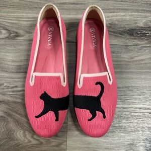 Vivaia Pink Cat Round-Toe Audrey Embroidered Loafers Size 37